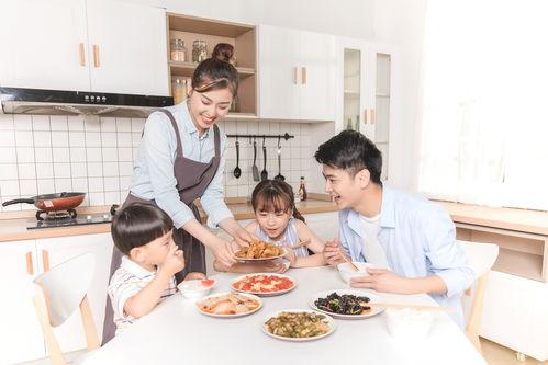 带娃重追教官老公我靠美食爆火,带娃重燃教官老公心，我靠厨艺爆火逆袭人生  第2张